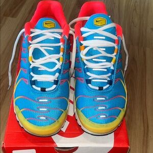 Nike Aix Max Plus (7 youth or 8.5 women)
